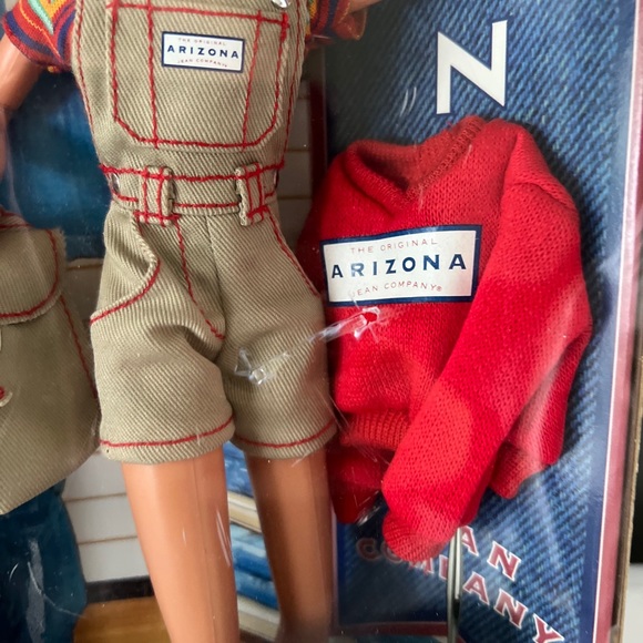 1997 The Original Arizona Jean Company Special Edition Barbie Doll #19873 - Picture 4 of 8
